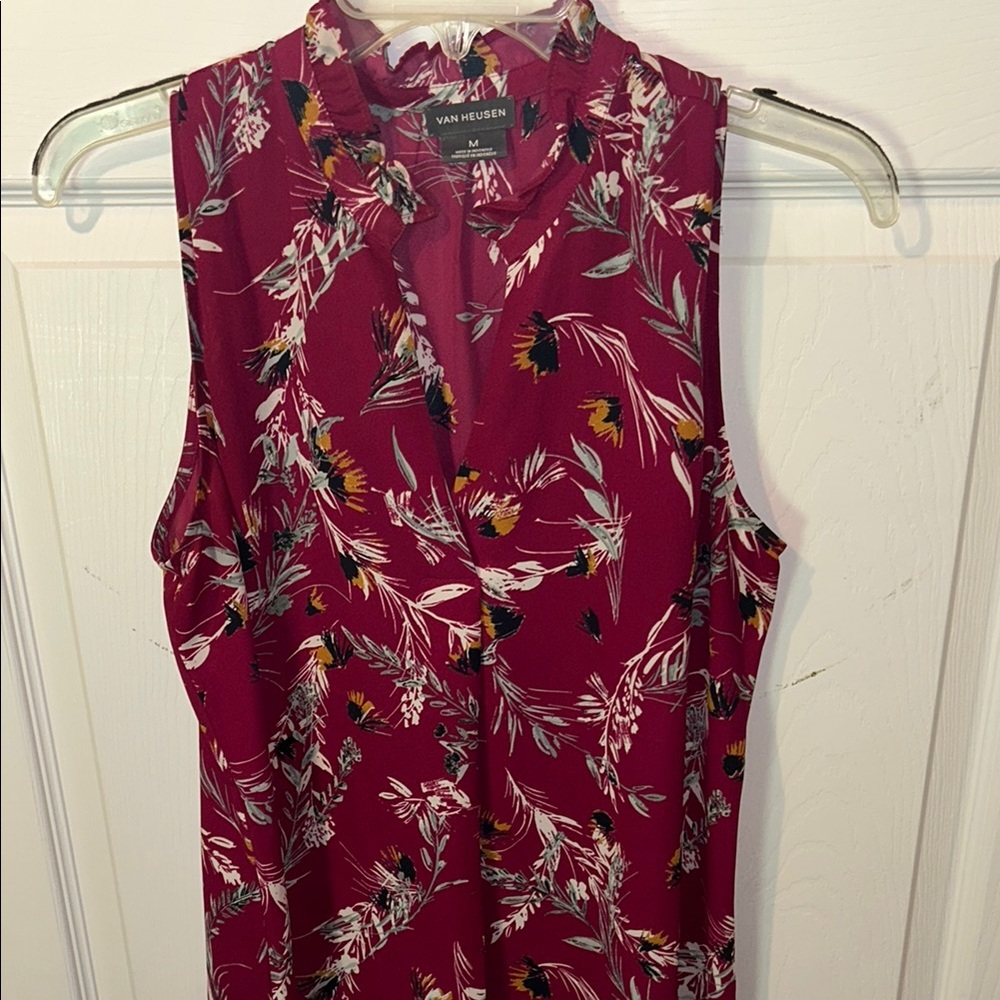 Van Heusen Women's Sleeveless Floral Blouse - Burgundy